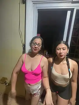 sweetieme online show from May 21, 10:45 am
