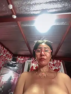 sweetieme online show from February 26, 2:39 pm