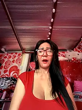 Snapshot of sweetieme chatting on November 20, 12:22 am sweetieme online show from November 20, 12:22 am