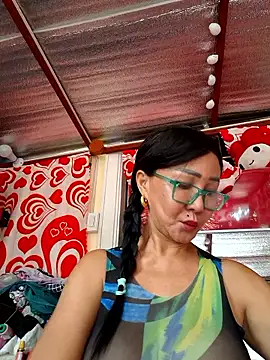 sweetieme online show from January 11, 4:08 am