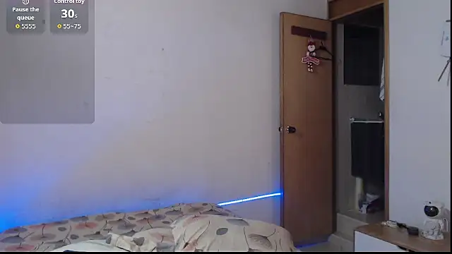 evolet01 online show from December 1, 9:15 pm