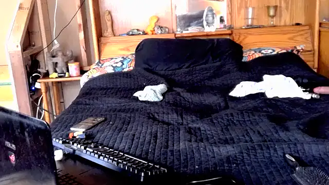 sissyvee online show from May 4, 9:39 pm