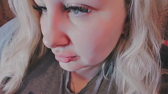 nast-yy online show from December 1, 10:16 am