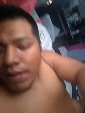 juliopantoja online show from March 4, 4:04 pm