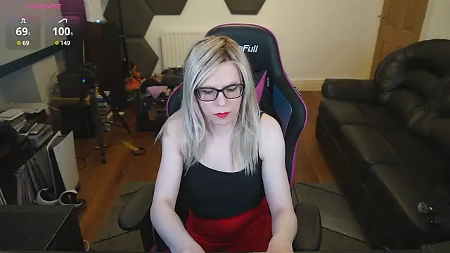 Snapshot of KelseyCobalt chatting on March 9, 9:36 pm KelseyCobalt online show from March 9, 9:36 pm