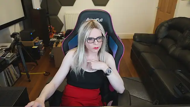 Snapshot of KelseyCobalt chatting on February 7, 11:24 pm KelseyCobalt online show from February 7, 11:24 pm