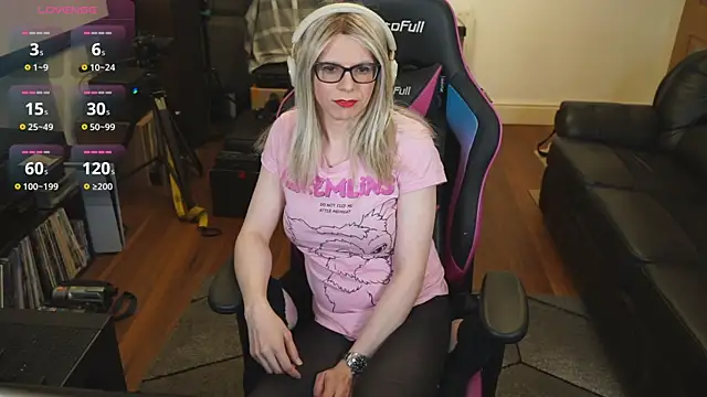 Snapshot of KelseyCobalt chatting on September 22, 8:26 pm KelseyCobalt online show from September 22, 8:26 pm