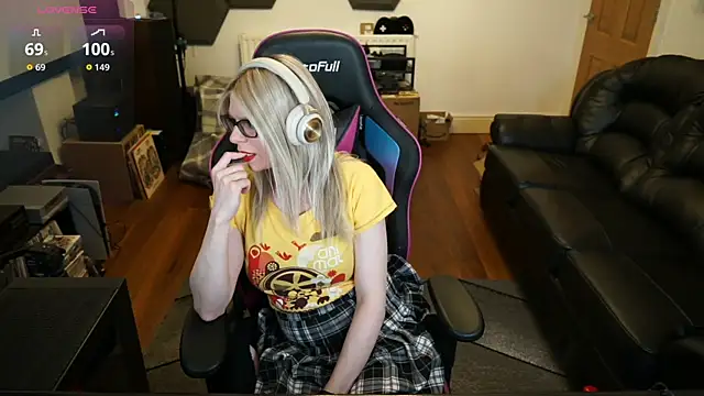 KelseyCobalt online show from May 18, 7:51 pm