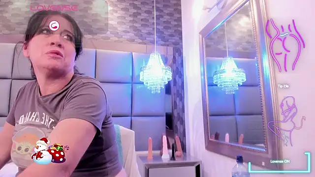 LADY HELLEN online show from November 25, 7:03 pm