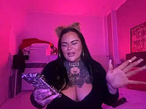  MelinaCurves  online show from January 26, 8:56 pm