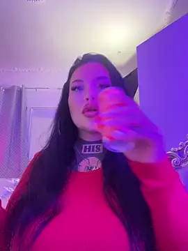 Snapshot of _MelinaCurves_ chatting on November 8, 11:08 pm MelinaCurves online show from November 8, 11:08 pm