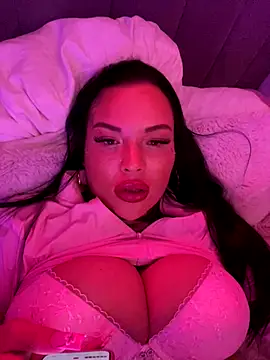  MelinaCurves  online show from October 5, 9:16 pm