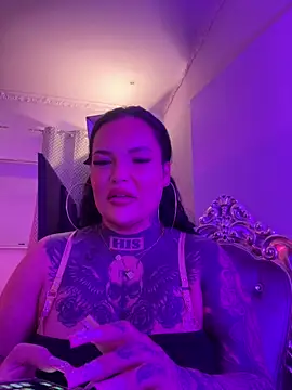  MelinaCurves  online show from September 26, 8:16 pm