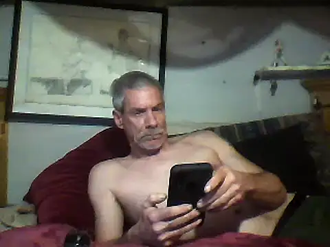 Snapshot of Biknight chatting on January 30, 9:47 am Biknight online show from January 30, 9:47 am