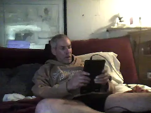 Snapshot of Biknight chatting on February 23, 3:56 am Biknight online show from February 23, 3:56 am