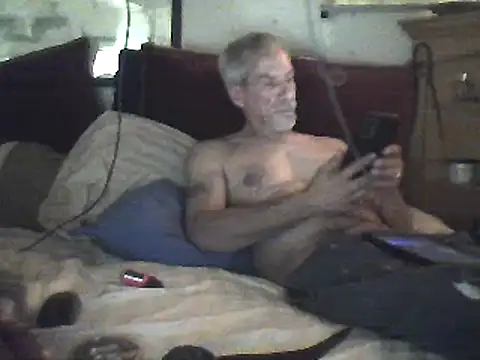 Snapshot of Biknight chatting on March 14, 7:59 am Biknight online show from March 14, 7:59 am