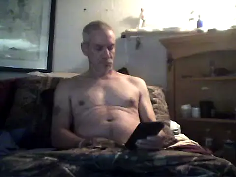 Snapshot of Biknight chatting on February 11, 12:47 pm Biknight online show from February 11, 12:47 pm