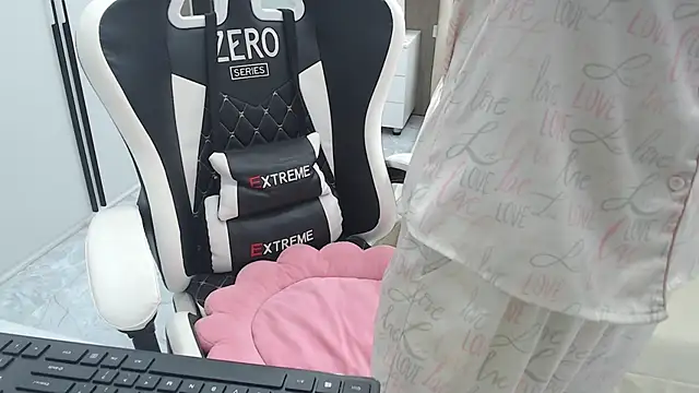 Hanako love online show from November 23, 3:44 pm