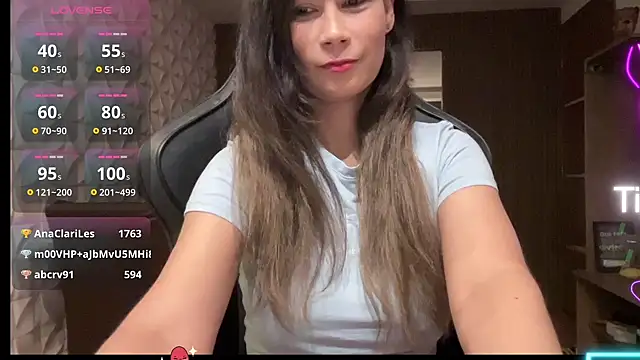 Leilacharlotte online show from February 26, 9:26 pm