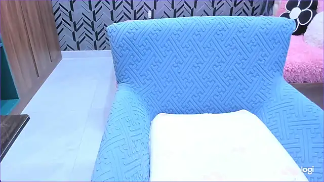 Snapshot of Toyota_Motor_Corporation chatting on November 3, 11:19 pm Toyota Motor Corporation online show from November 3, 11:19 pm