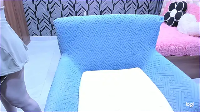 Snapshot of Toyota_Motor_Corporation chatting on January 14, 11:19 pm Toyota Motor Corporation online show from January 14, 11:19 pm