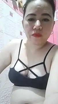 urwildest dreams online show from February 15, 9:47 pm