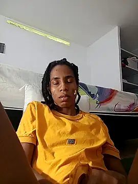 Snapshot of africa_deluxe chatting on September 26, 3:08 pm africa deluxe online show from September 26, 3:08 pm