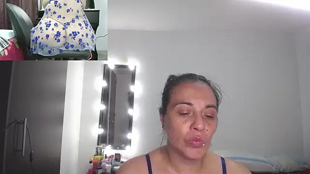 zoe hotxxx online show from October 27, 2:07 pm