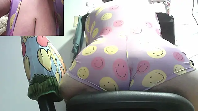 zoe hotxxx online show from March 6, 2:39 am