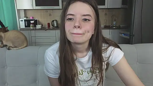 Naughty Alice online show from February 13, 7:19 am