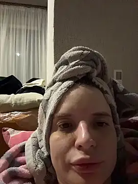 Naughty Alice online show from April 5, 8:15 pm