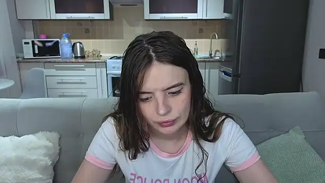 Naughty Alice online show from April 23, 11:27 am