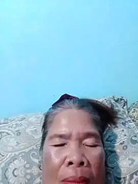 Snapshot of sexylizzy4u chatting on February 14, 4:29 pm sexylizzy4u online show from February 14, 4:29 pm