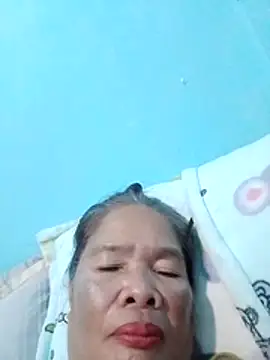 Snapshot of sexylizzy4u chatting on February 9, 3:48 am sexylizzy4u online show from February 9, 3:48 am