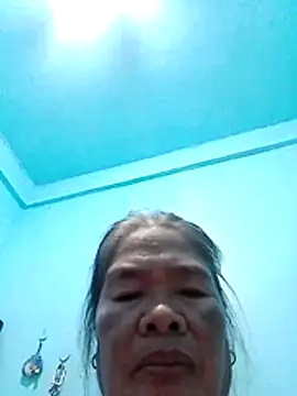 Snapshot of sexylizzy4u chatting on February 20, 9:06 pm sexylizzy4u online show from February 20, 9:06 pm