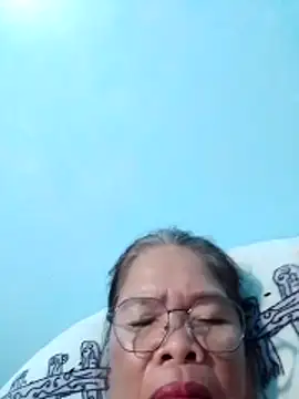 Snapshot of sexylizzy4u chatting on February 11, 7:36 pm sexylizzy4u online show from February 11, 7:36 pm