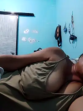 sexylizzy4u online show from March 24, 9:42 am