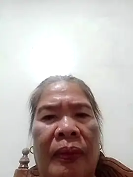 Snapshot of sexylizzy4u chatting on February 19, 8:17 pm sexylizzy4u online show from February 19, 8:17 pm