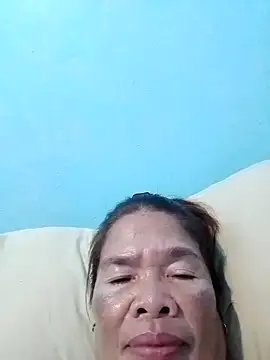 Snapshot of sexylizzy4u chatting on October 30, 4:15 pm sexylizzy4u online show from October 30, 4:15 pm