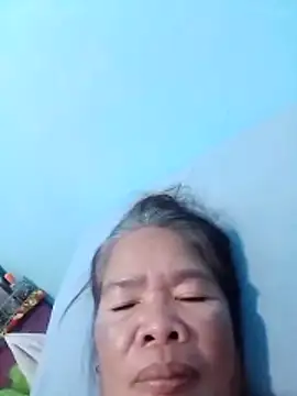 Snapshot of sexylizzy4u chatting on February 21, 11:07 pm sexylizzy4u online show from February 21, 11:07 pm