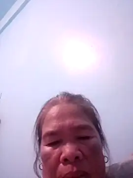 Snapshot of sexylizzy4u chatting on November 29, 1:55 pm sexylizzy4u online show from November 29, 1:55 pm