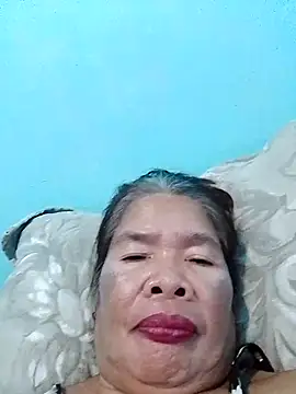 Snapshot of sexylizzy4u chatting on February 28, 6:02 am sexylizzy4u online show from February 28, 6:02 am