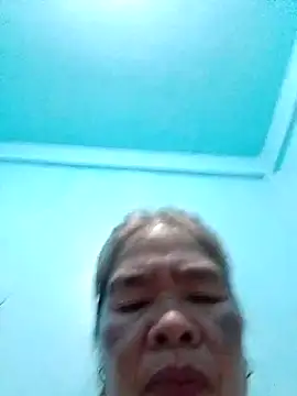 sexylizzy4u online show from April 8, 7:15 pm