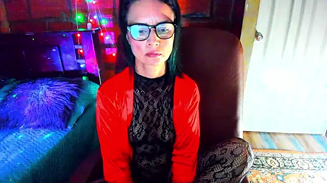 BrianaGarner online show from April 15, 9:48 am