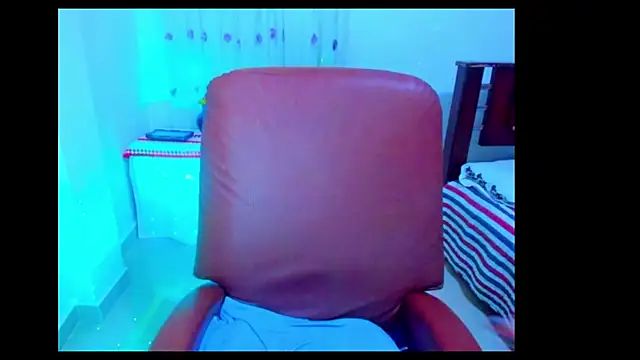 BrianaGarner online show from October 17, 9:05 pm