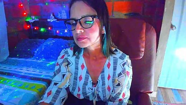 BrianaGarner online show from March 15, 3:24 am