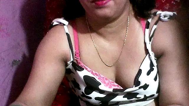 Snapshot of koyel90 chatting on December 5, 6:06 pm koyel90 online show from December 5, 6:06 pm