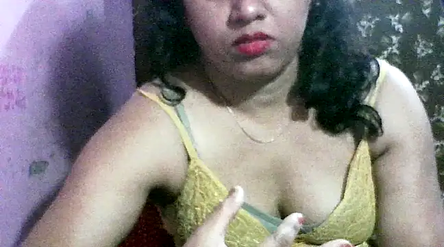 Snapshot of koyel90 chatting on March 7, 2:45 pm koyel90 online show from March 7, 2:45 pm