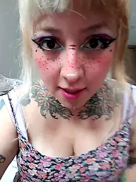 Snapshot of cindy_ink chatting on November 24, 6:19 pm cindy ink online show from November 24, 6:19 pm