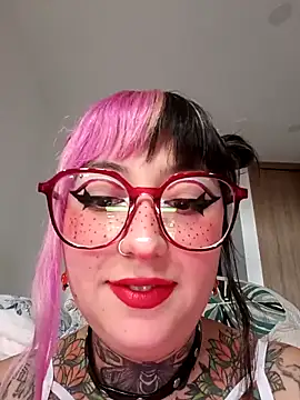 Snapshot of cindy_ink chatting on November 10, 6:57 pm cindy ink online show from November 10, 6:57 pm